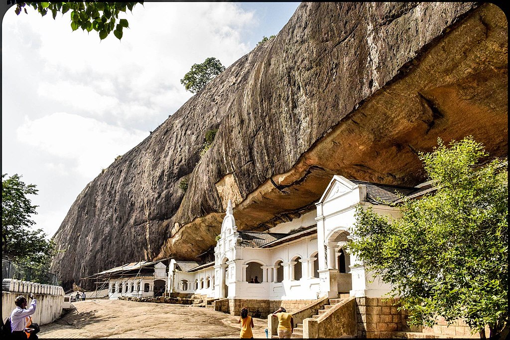 Dambulla Cave Temple